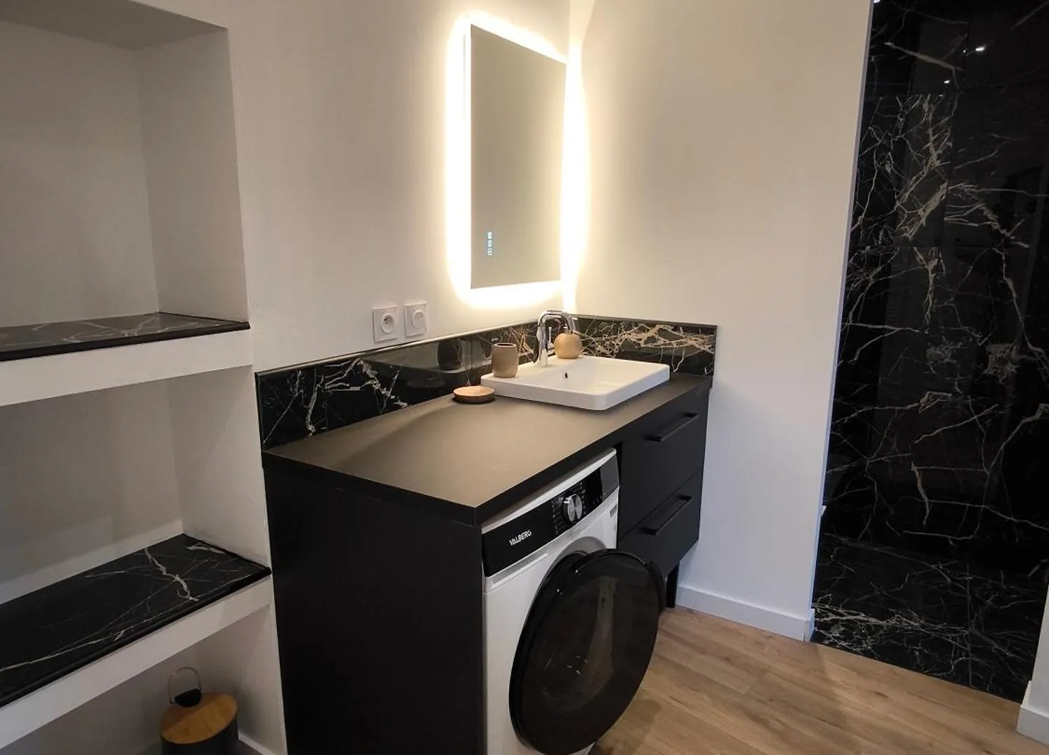 Sublime T2 En Plein Centre Climatise Apartment Montelimar 0*,  France