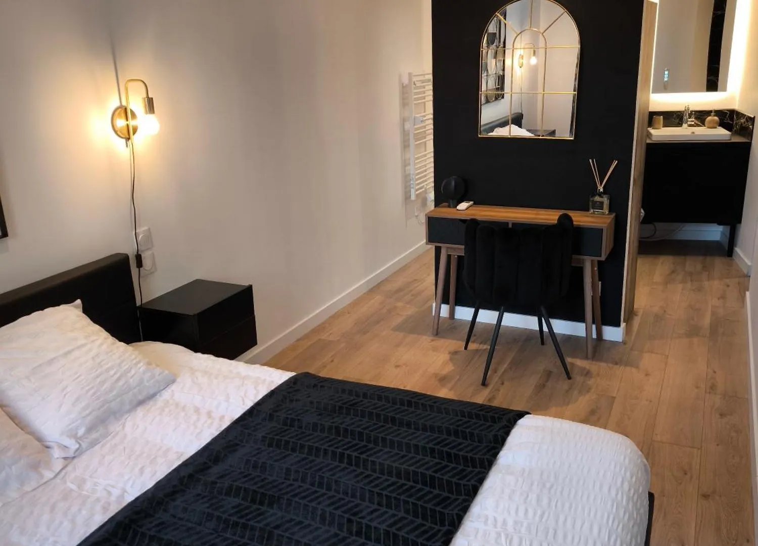 Sublime T2 En Plein Centre Climatise Apartment Montelimar