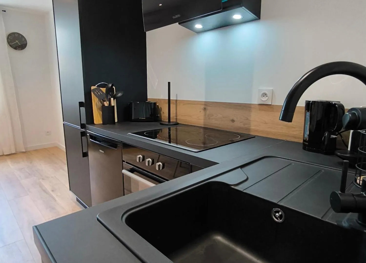 Sublime T2 En Plein Centre Climatise Apartment Montelimar France